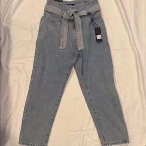 Blue Ankle-Length Cropped Jeans with Relaxed Fit